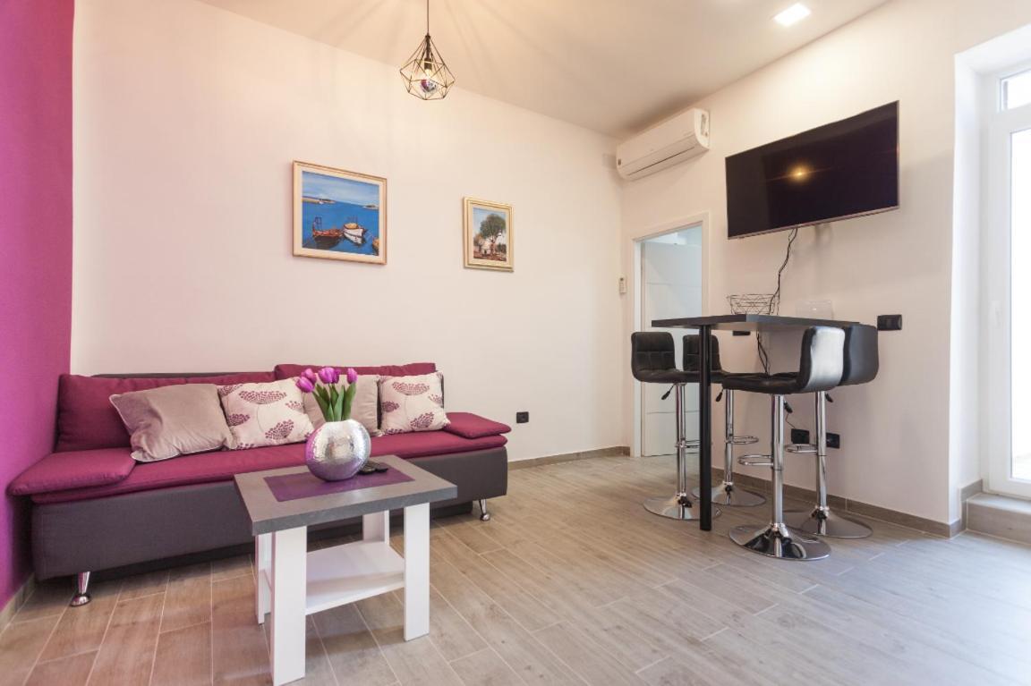 Apartment Toni Pula Eksteriør billede
