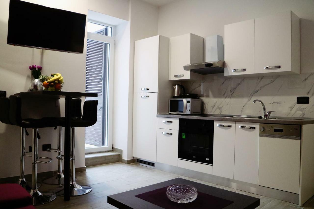Apartment Toni Pula Eksteriør billede